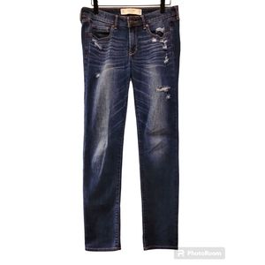 Abercrombie & Fitch, Jeans, The A&F Skinny, Distressed, Women's sz 28 (6R), L-33